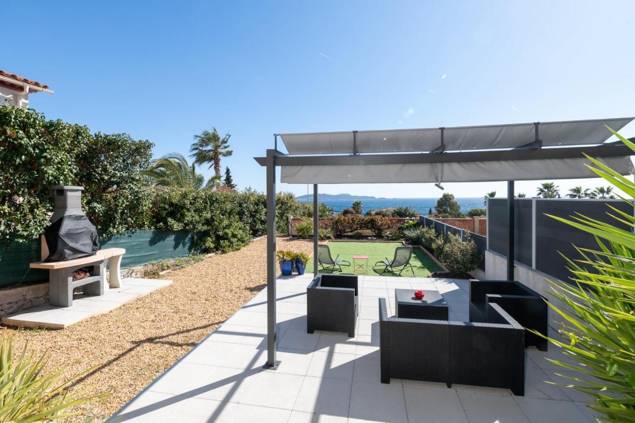 Face A La Superbe Terrasse Barbecue Le Pradet * Carqueiranne